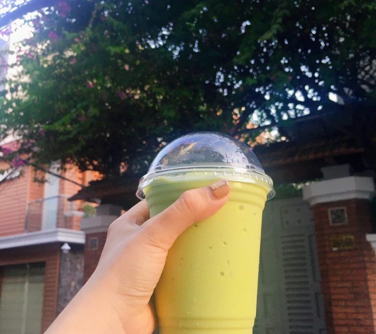 Vietnamese drinks - Sinh To Mang Cau (Custard-Apple Smoothie)